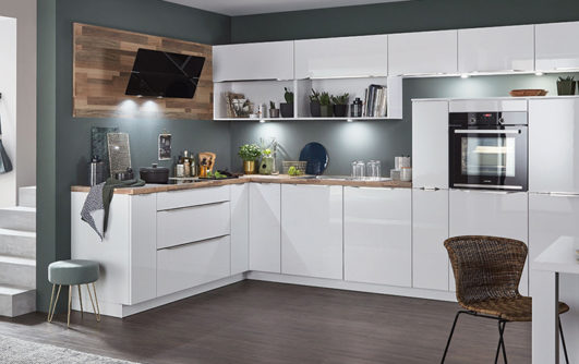 nobilia North America modern cabinetry, the Alpine 817, an alpine white high gloss cabinet option