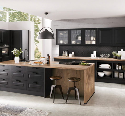 nobilia North America traditional cabinetry, the SYLT 851, a black colonial kitchen option