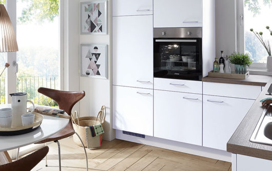 nobilia modern cabinetry, the Touch 332, a white matt modern kitchen